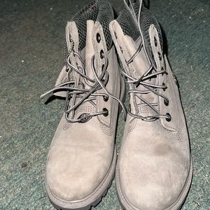Woman timberland’s boots